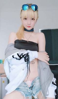 《晚秋》在线观看完整版_国产剧HD在线观看