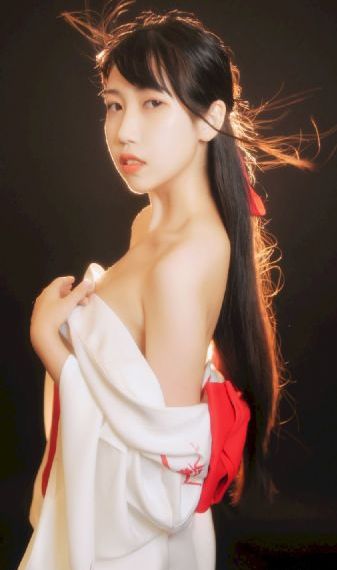 复仇者联盟2在线观看_全集无删减版高清免费观看