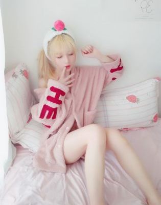 嗯啊别吸了h花蜜_BD英语在线播放观看